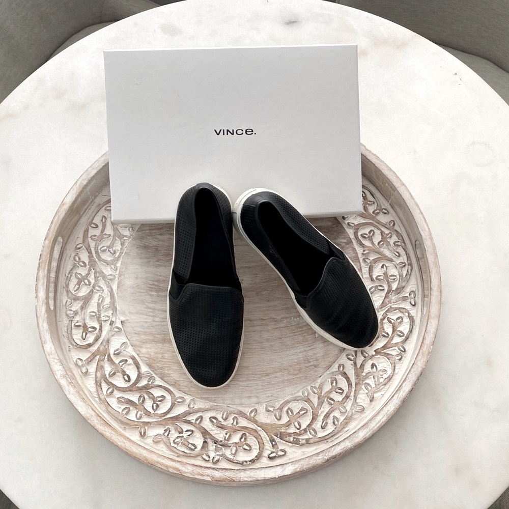Vince Slip On Leather shoes